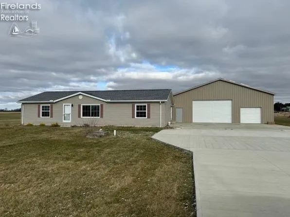 3248 County Road 213, Clyde, OH 43410
