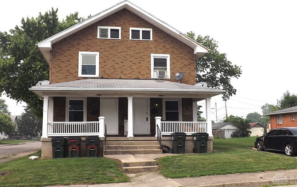 1st image of 3601 E 2nd St