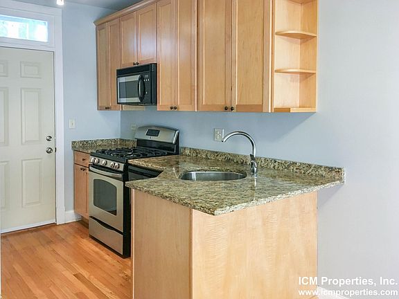 2nd image of 4832 N Paulina St #1W
