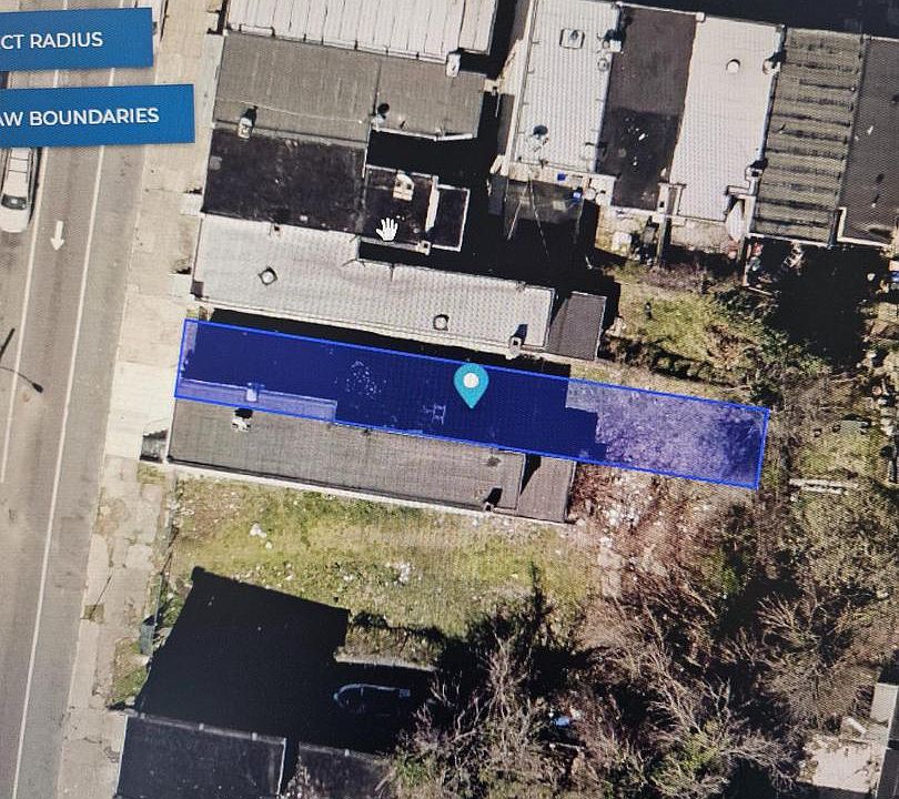 1st image of 2423 N 15th St