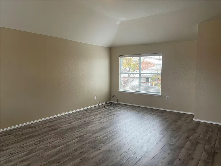 1210 Antoinette Dr — Photo 16