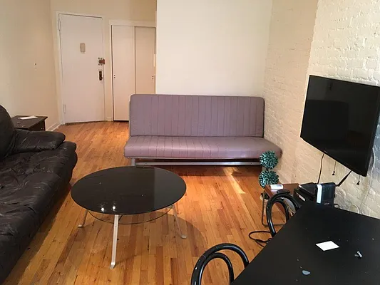 Rented by Jeffrey Mosczyc, LREB | media 12