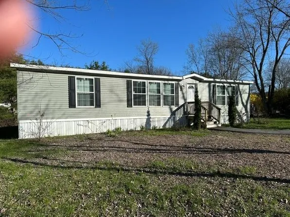 26 Melendy Road #63, Milford, NH 03055