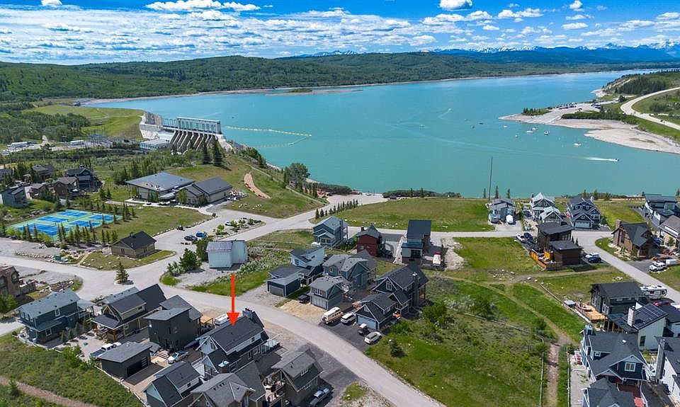1st image of 406 Cottageclub Cv