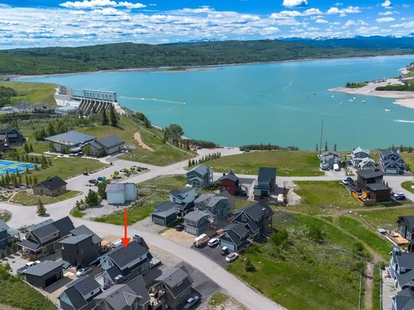 406 Cottageclub Cv, Rocky View County, AB T0L 1N0