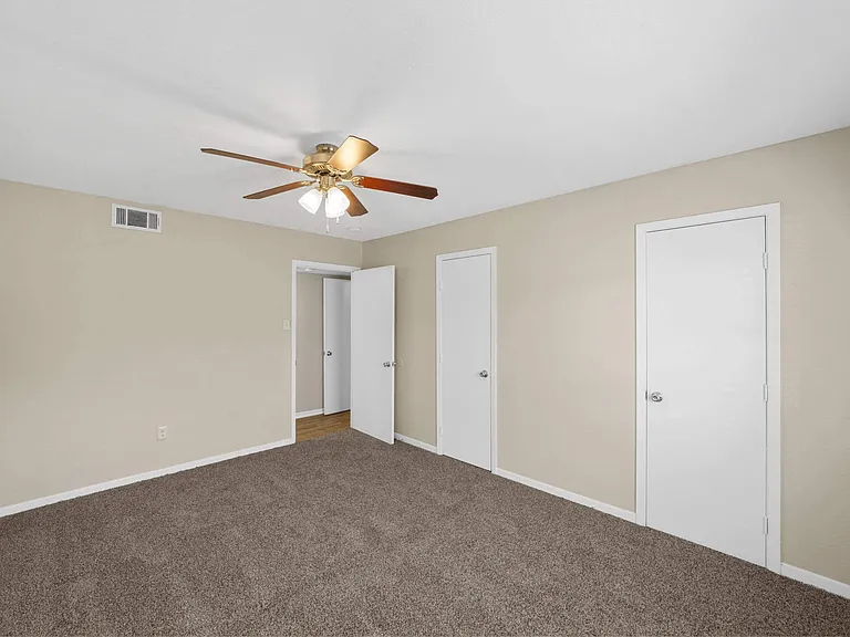 Brookside Apartments — Photo 16