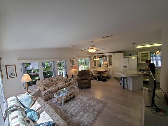 3rd image of 10825 Short Tailed Hawk Cir