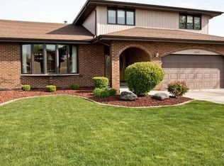 13050 Finch Ct, Homer Glen, IL 60491