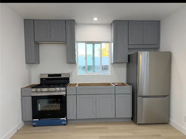 240 E 84th St #Townhouse, Los Angeles, CA 90003