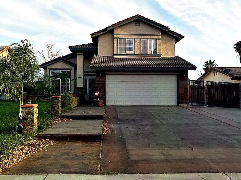 1st image of 25621 Brodiaea Ave