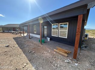 1387 N Saddleback Cir, Tombstone, AZ 85638