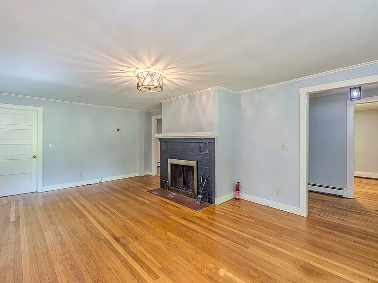 4 Hydeville Rd #1 — Photo 22