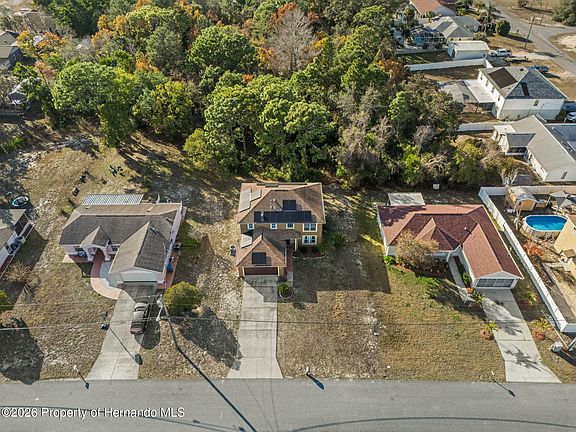 4th image of 2359 Gimlet Ave