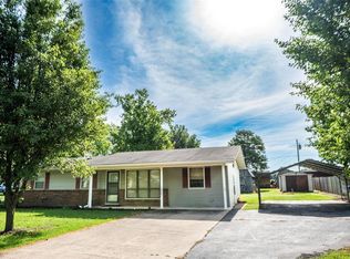 39422 E Sue Dr, Malden, MO 63863