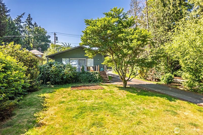 5th image of 9412 SE 33rd Street