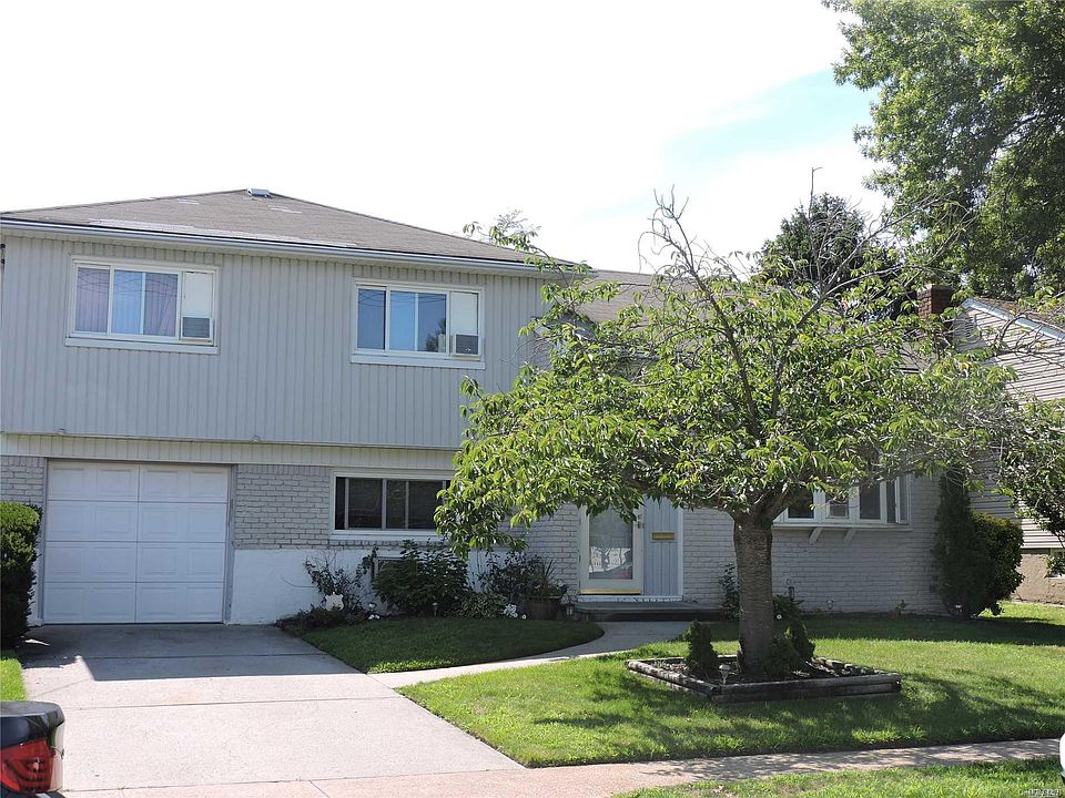 1st image of 3076 S Grand Avenue