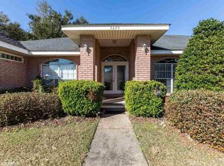 5679 English Turn Dr, Pace, FL 32571