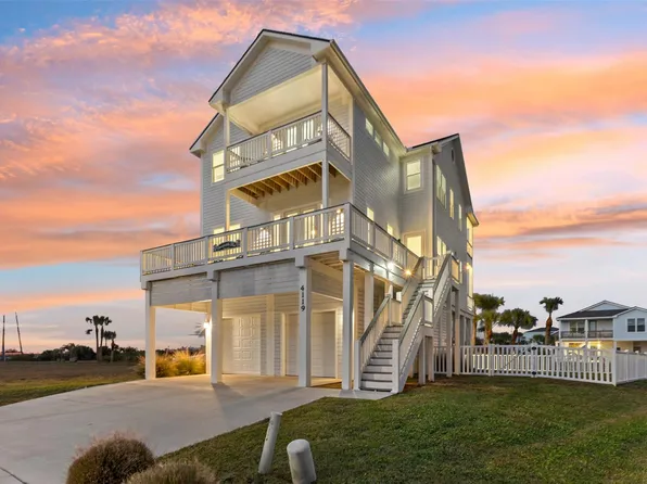 4119 Royal Tern Ln, Galveston, TX 77554