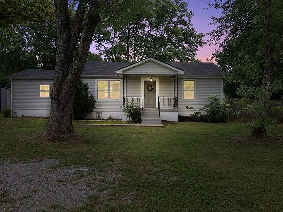 3rd image of 544 Stones River Rd