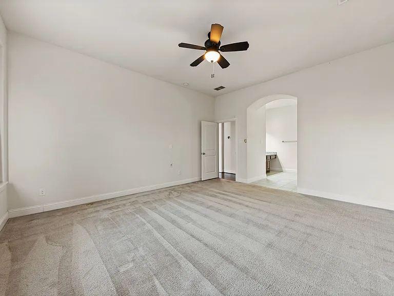 15520 Mayflower Trl — Photo 17