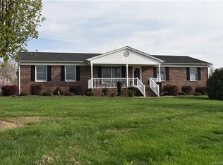 1033 Margrace Rd, Kings Mountain, NC 28086