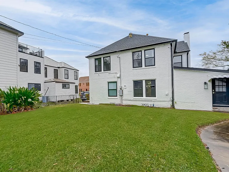 3222 Oakdale St — Photo 44