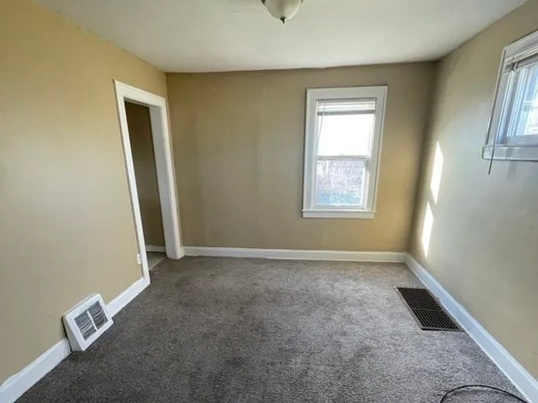 3236 Walnut St — Photo 8