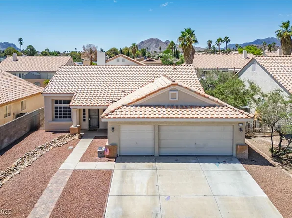 218 Red Coral Dr, Henderson, NV 89002