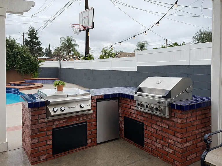 Cambury Ave — Photo 18