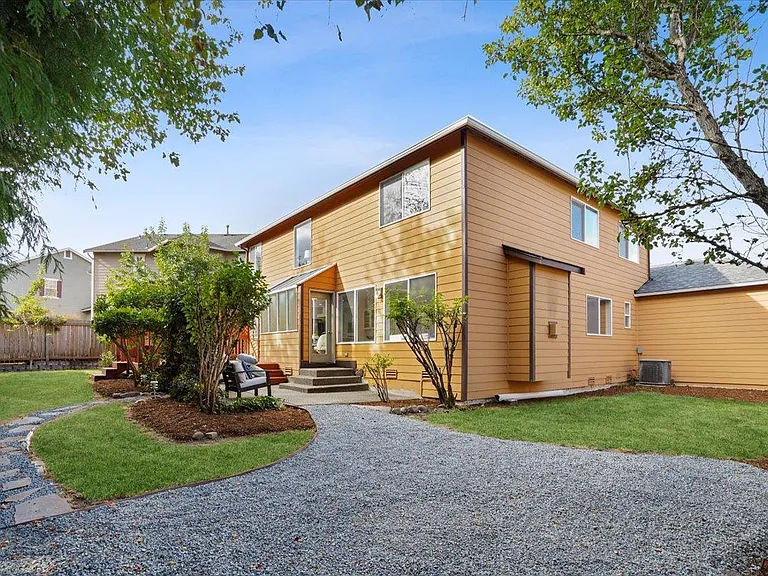 24275 SE 1st Pl — Photo 43