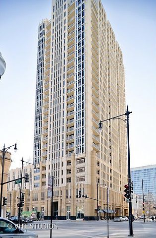 1st image of 1400 S Michigan Ave APT 709