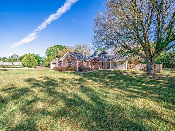 3rd image of 2819 Graystone Rd