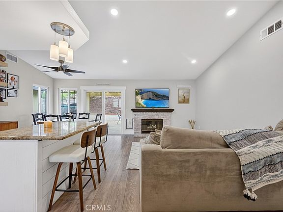 4th image of 11432 Mount Baxter St