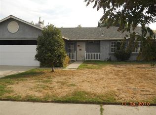 737 Naples St, Lemoore, CA 93245