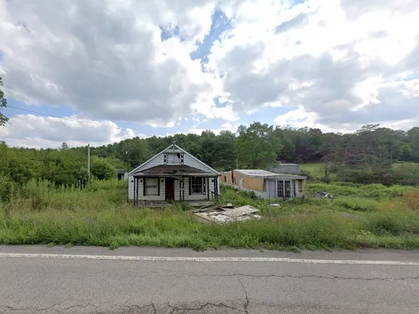 4112 Gladesville Rd, Independence, WV 26374