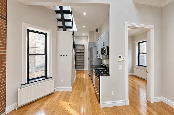 Kitchen, photo 2