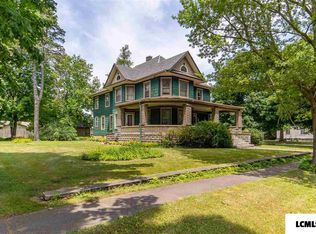 400 SW 4th St, Atlanta, IL 61723