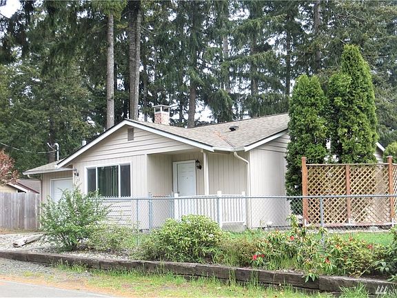 2nd image of 171 E Evergreen Dr