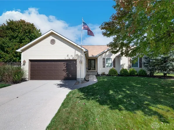 2112 Sulky Trl, Dayton, OH 45434