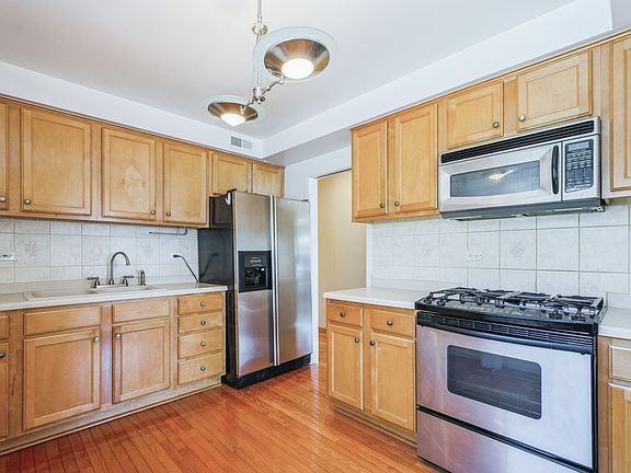 5th image of 7715 Lavergne Ave