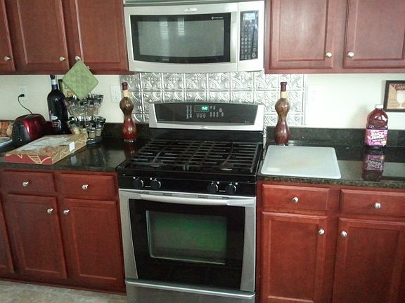 5th image of 5532 Versage Dr