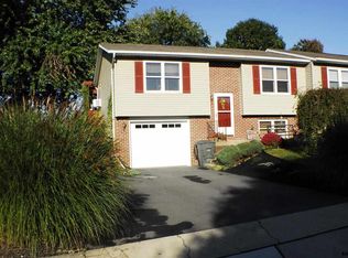 301 N 7th St, Wrightsville, PA 17368