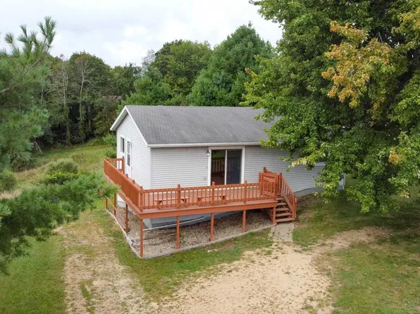 S1179 Summit Point Drive, La Valle, WI 53941