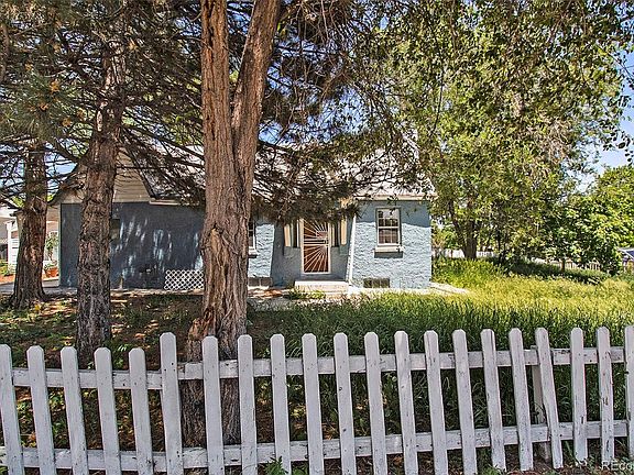 2nd image of 2801 W Dartmouth Avenue
