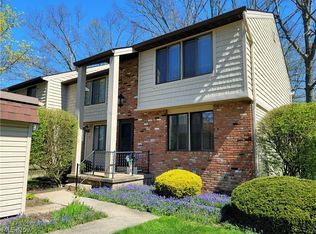 10142 Spinnaker Run, Aurora, OH 44202