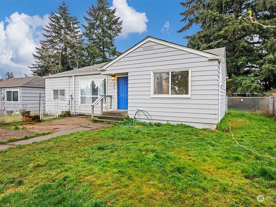 1st image of 1016 Violet Meadow Street S