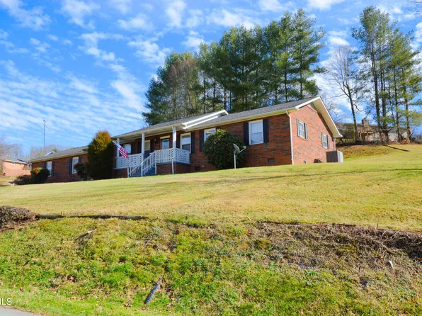 172 Taylor Ave, Elizabethton, TN 37643