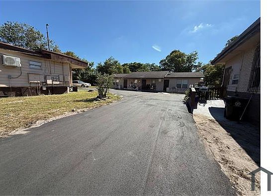 1st image of 2424 NW 21st St #5