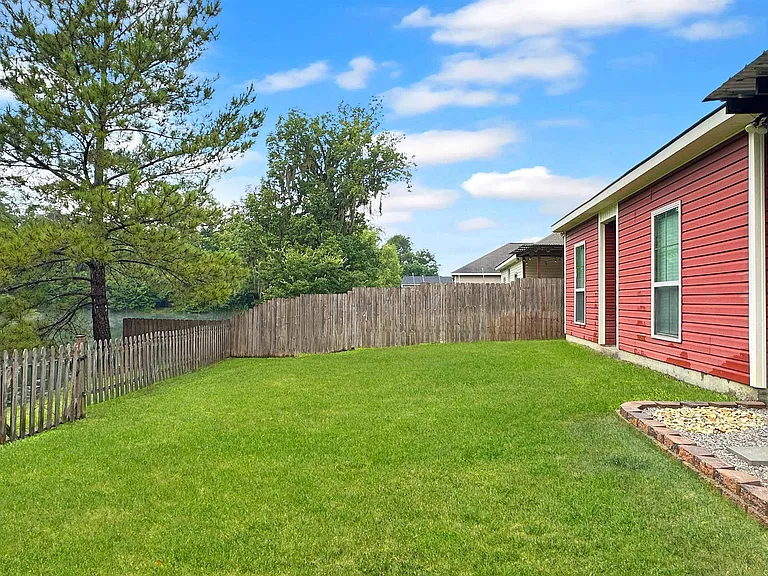 10816 Field Pointe Dr — Photo 22
