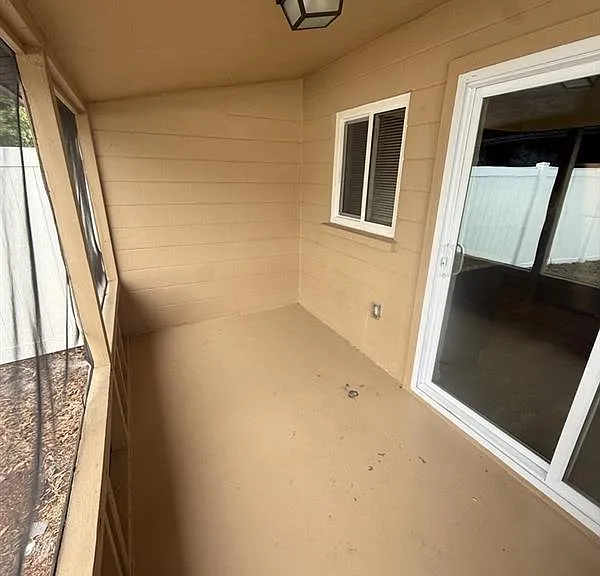 3072 Jennings Dr — Photo 16
